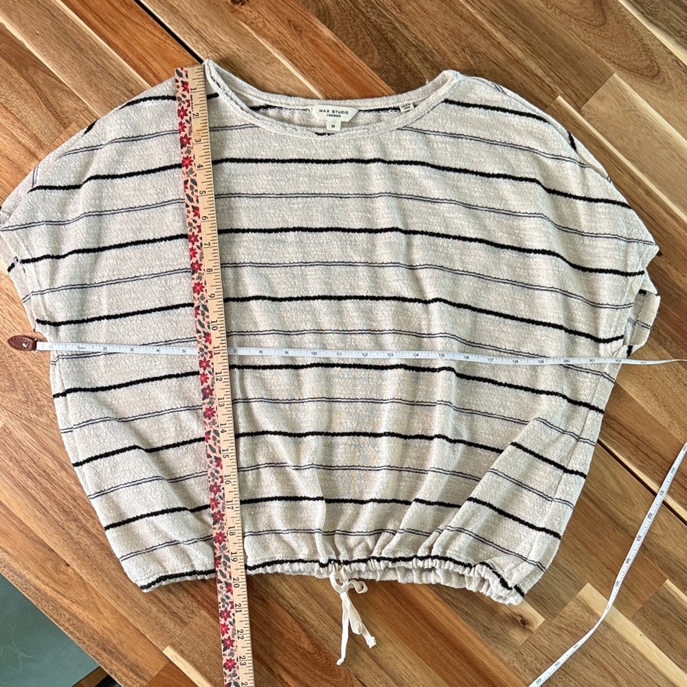 Max Studio Cream and Black Striped Top - M - Picture 3 of 10
